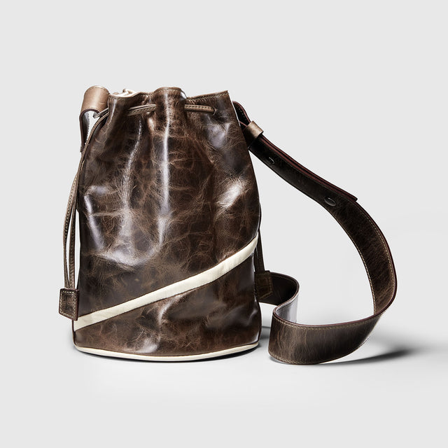 WOMEN'S BLOOP LEATHER BUCKET BAG
