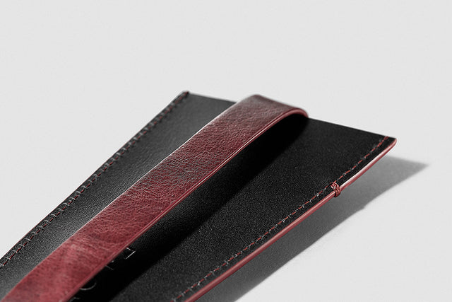 IOTA | LEATHER KEY HOLDER