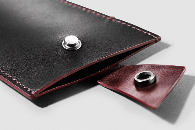 IOTA | LEATHER KEY HOLDER